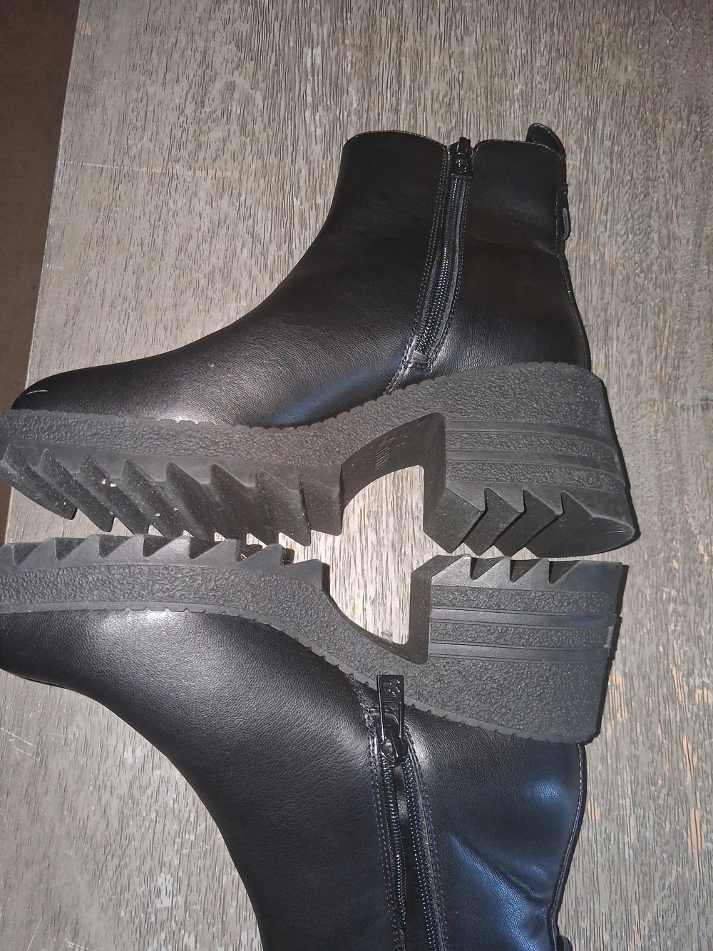 Sam & Libby Black Chunky Platform Ankle Boots with Zip